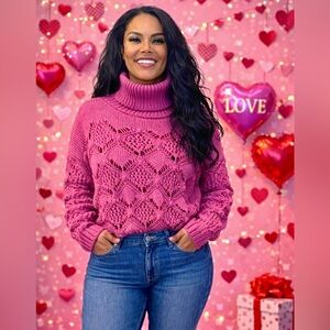 NWT EN CRÈME Magenta Turtleneck Sweater